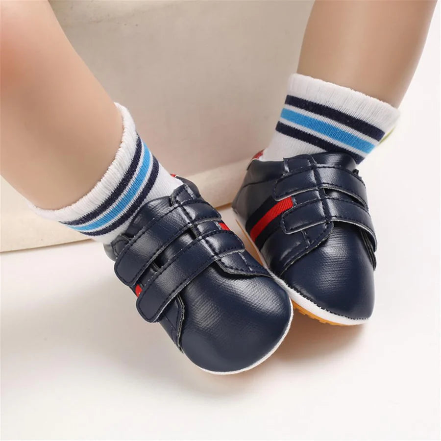 Unisex Artificial PU Casual Magic Tape Sneakers