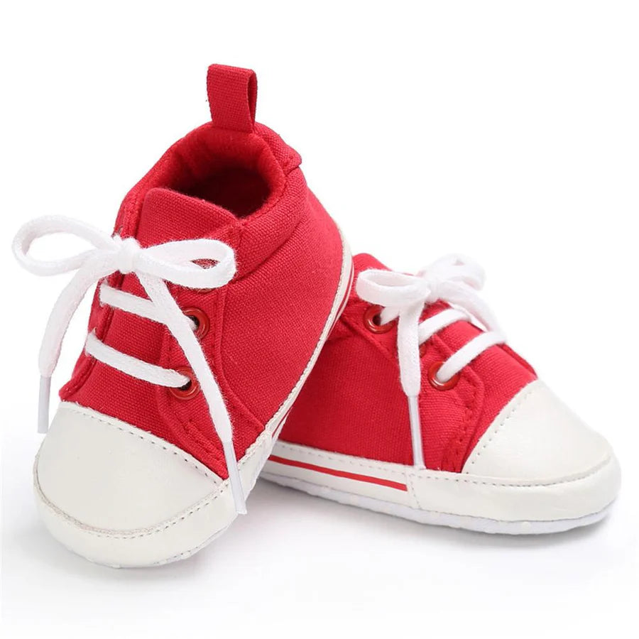 Unisex Canvas Lace Up Solid Sneakers