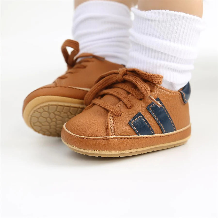 Unisex Soled Laced Casual Sneakers